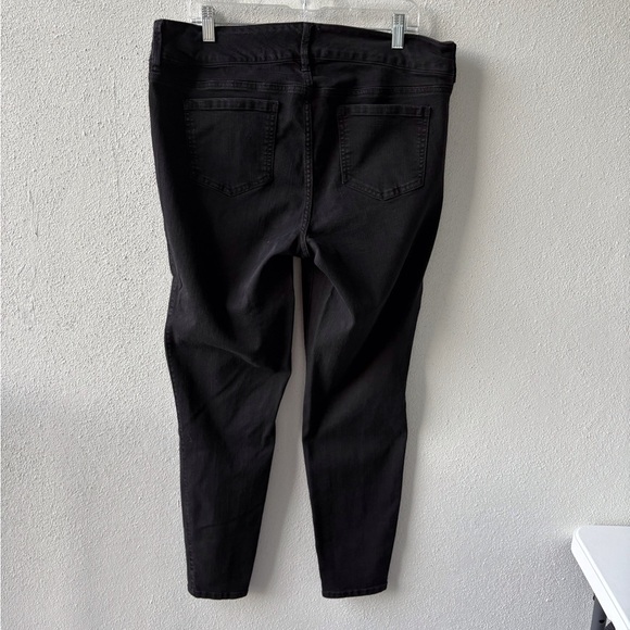 Torrid Black Skinny Stretch Jeans Size 18T Stretch Goth Moto Bikercore - Picture 2 of 14